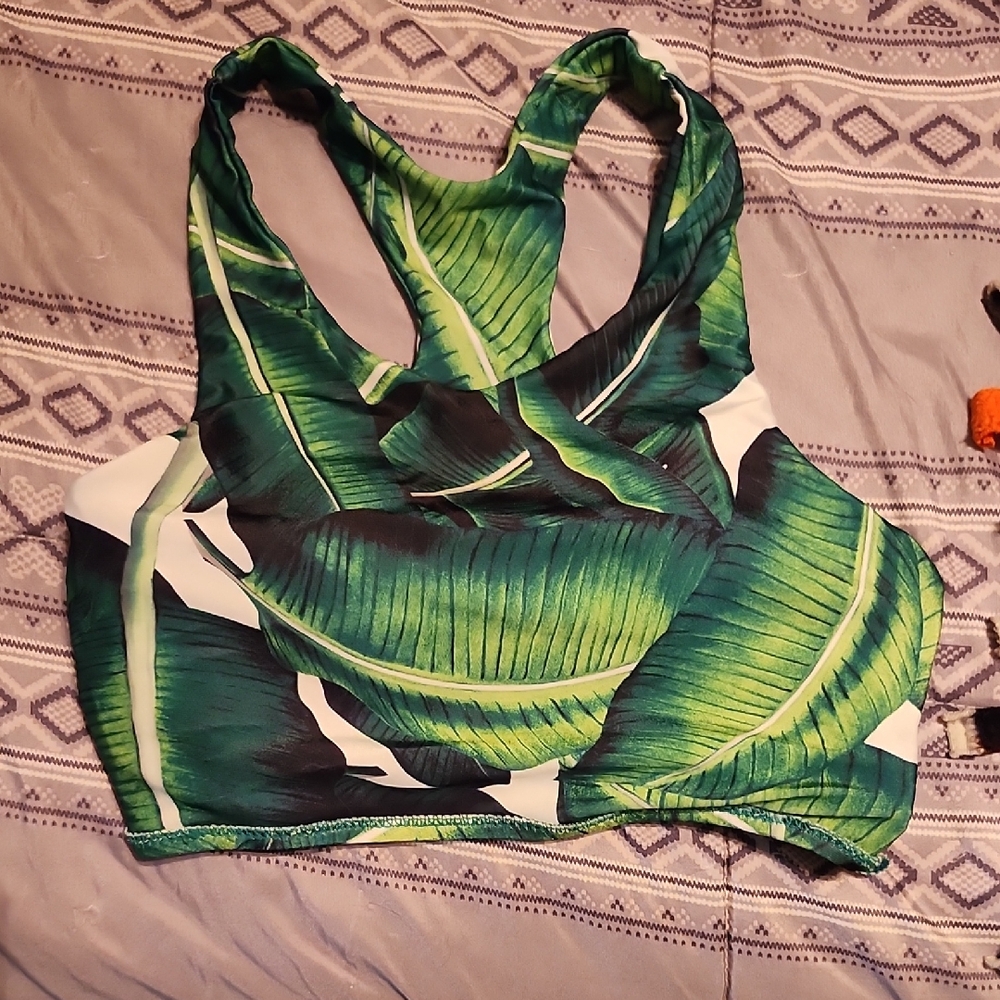 Green Leaf Print Sports Bra
